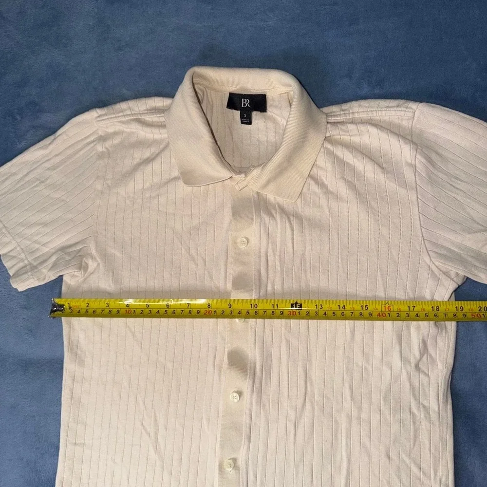 Banana republic cream button up shirt